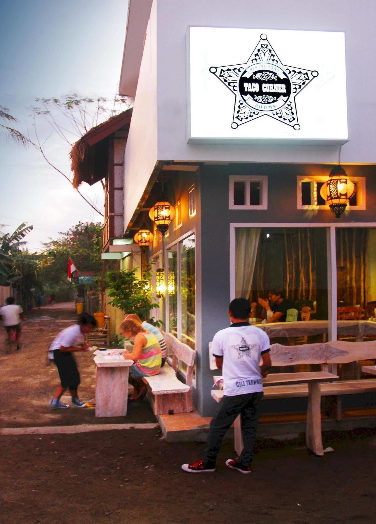Taco Corner Apartment Quần đảo Gili Ngoại thất bức ảnh